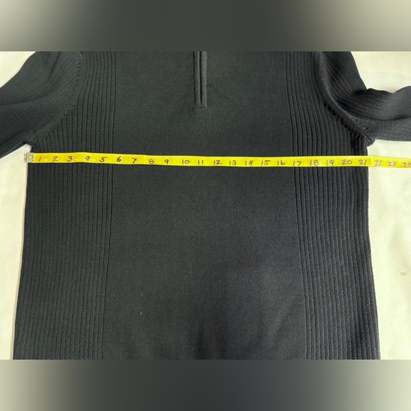 CALVIN KLEIN Men's Black mock neck 1/4 zip pullover sweater size L - Picture 13 of 14